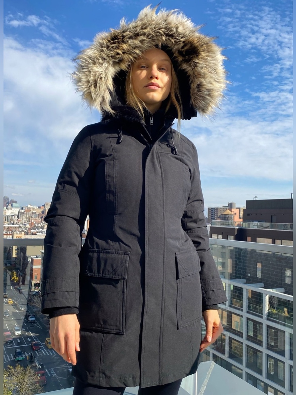 TNA - ARITZIA - Bancroft Parka - Black. Goose Down filled. Small. P2P 19”